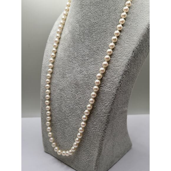 Vintage Marvella Hand Knotted Faux Pearl Necklace w Pearl Slide Clasp 23.5” - Picture 3 of 8
